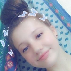 Meet your Posher, Ash